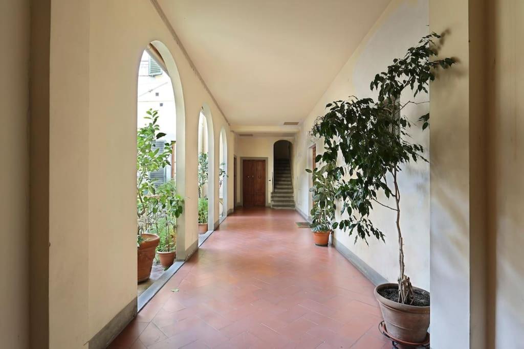 Appartement Palazzo Borghese 2 Bedroom Florence